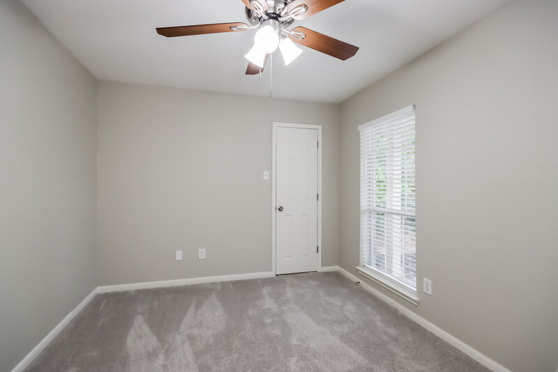 1,945/Mo, 199 S Delta Mill Cir The Woodlands, TX 77385 Bedroom View 2