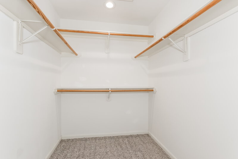 1,875/Mo, 199 S Delta Mill Cir The Woodlands, TX 77385 Walk In Closet View
