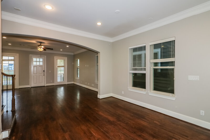 2,180/Mo, 8724 Kempwood Dr Houston, TX 77080 Living Room View