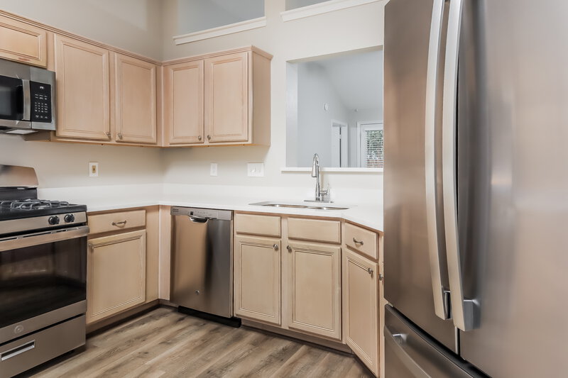 1,785/Mo, 3030 Killdeer Ln Humble, TX 77396 Kitchen View 2