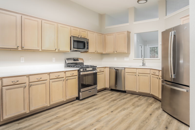 1,785/Mo, 3030 Killdeer Ln Humble, TX 77396 Kitchen View 3