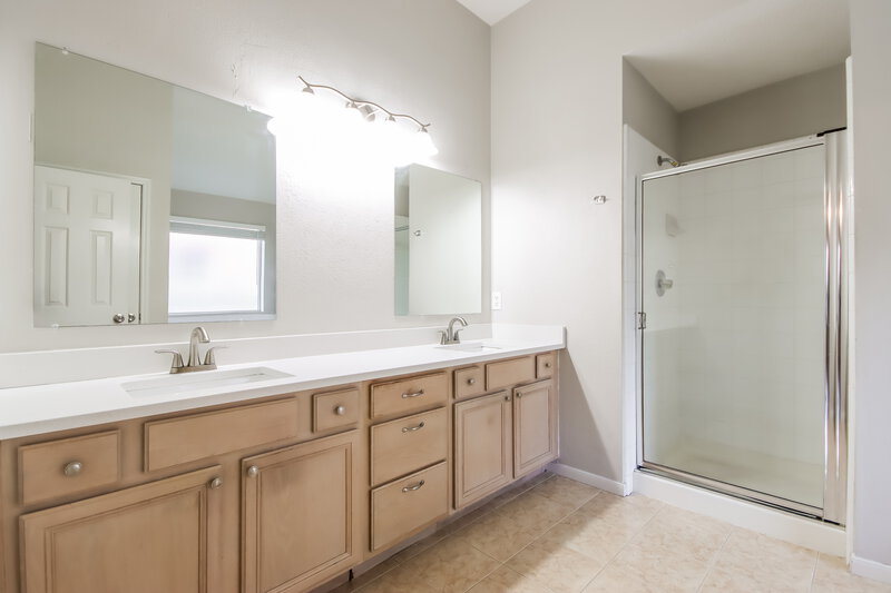 1,890/Mo, 3030 Killdeer Ln Humble, TX 77396 Main Bathroom View