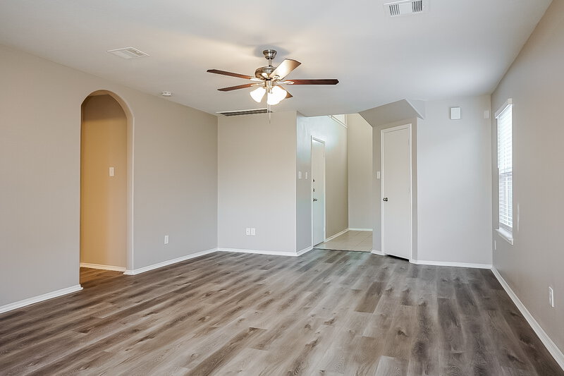 2,760/Mo, 1418 Orchid Dr Missouri City, TX 77489 Living Room View