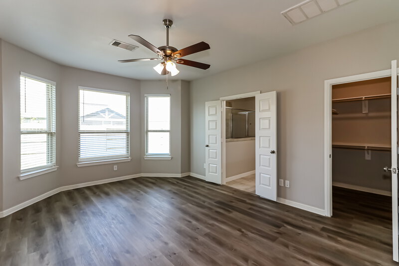 2,385/Mo, 7902 Euphonia Glade Ln Richmond, TX 77407 Main Bedroom View 2