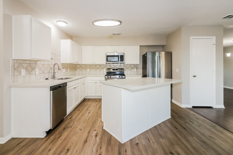 2,640/Mo, 13511 Venice Villa Ln Sugar Land, TX 77498 Kitchen View
