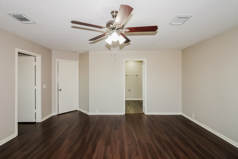 2,640/Mo, 13511 Venice Villa Ln Sugar Land, TX 77498 Main Bedroom View 2