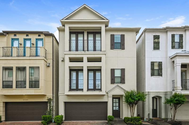 2,885/Mo, 9601 Pemberton Crescent Dr Houston, TX 77025 External View