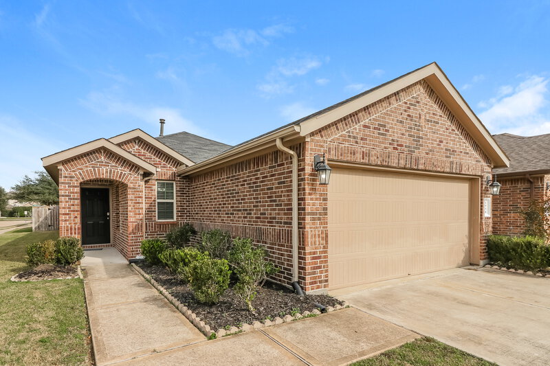 1,940/Mo, 1958 Bravos Manor Ln Fresno, TX 77545 Front View