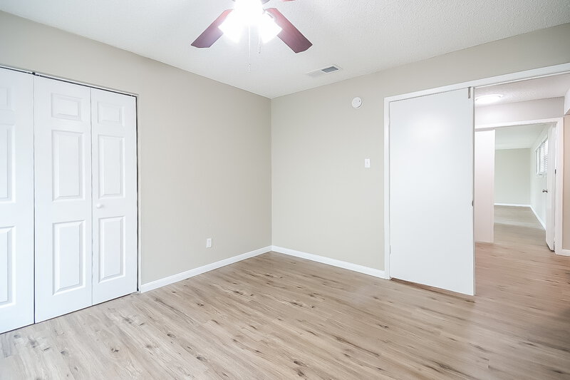 2,335/Mo, 16902 Spruce Run Dr Spring, TX 77379 Bedroom View