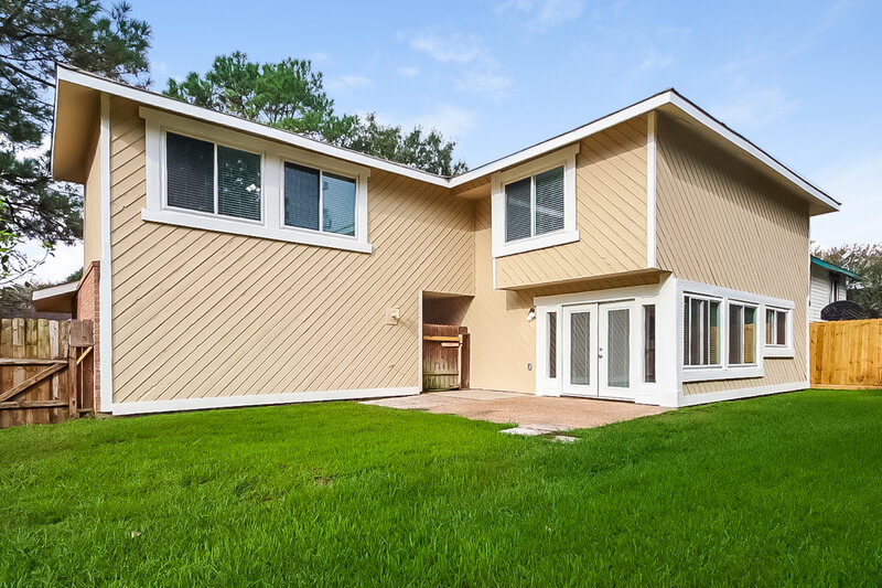 2,335/Mo, 16902 Spruce Run Dr Spring, TX 77379 Rear View