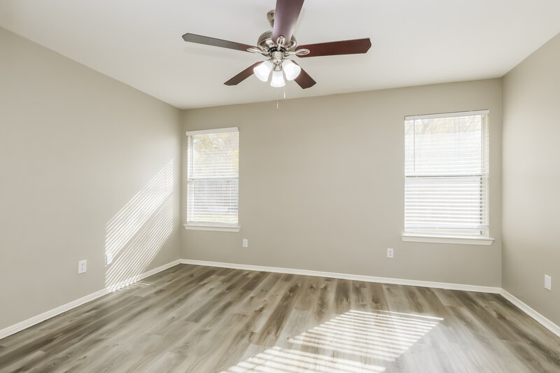 1,555/Mo, 24214 Silver Maple Dr Huffman, TX 77336 Main Bedroom View 2