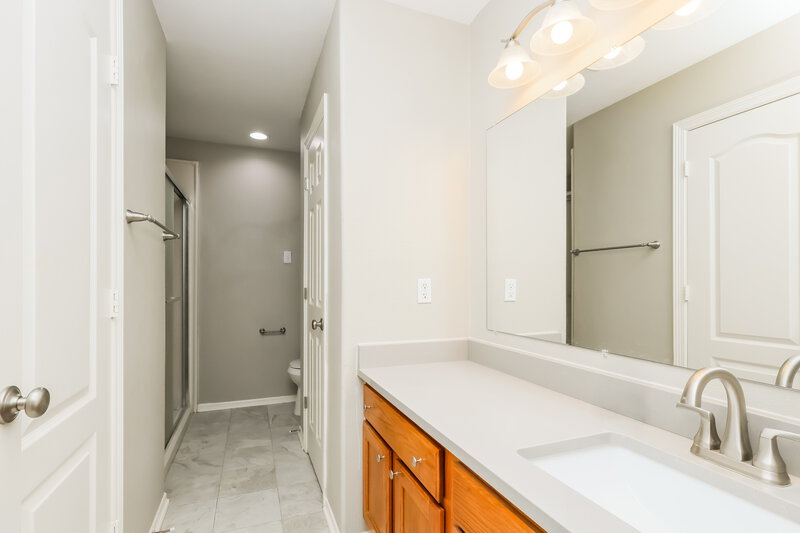 1,555/Mo, 24214 Silver Maple Dr Huffman, TX 77336 Main Bathroom View