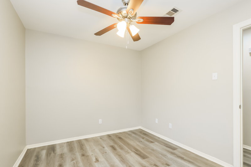 1,555/Mo, 24214 Silver Maple Dr Huffman, TX 77336 Bedroom View