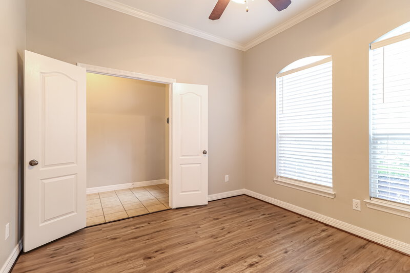 2,005/Mo, 1737 Park Oak Dr Conroe, TX 77304 Dining Room View