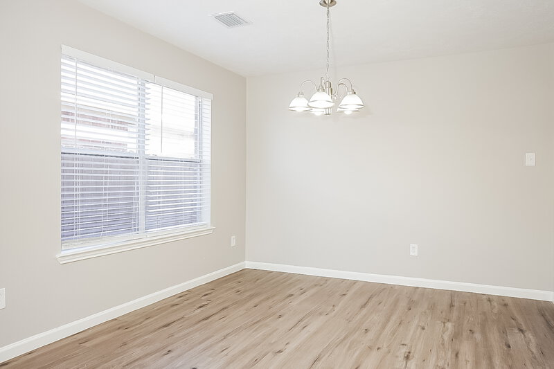 2,630/Mo, 32014 Ashton Ln Pinehurst, TX 77362 Dining Room View
