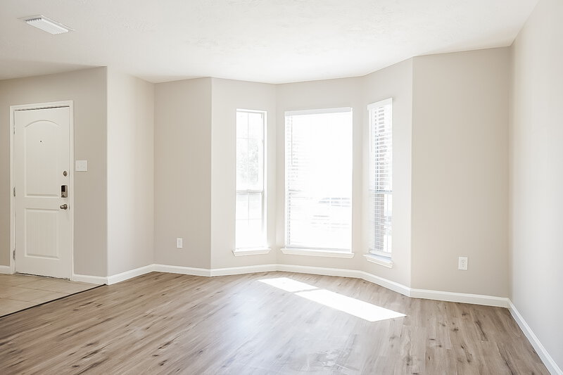 2,630/Mo, 32014 Ashton Ln Pinehurst, TX 77362 Family Room View