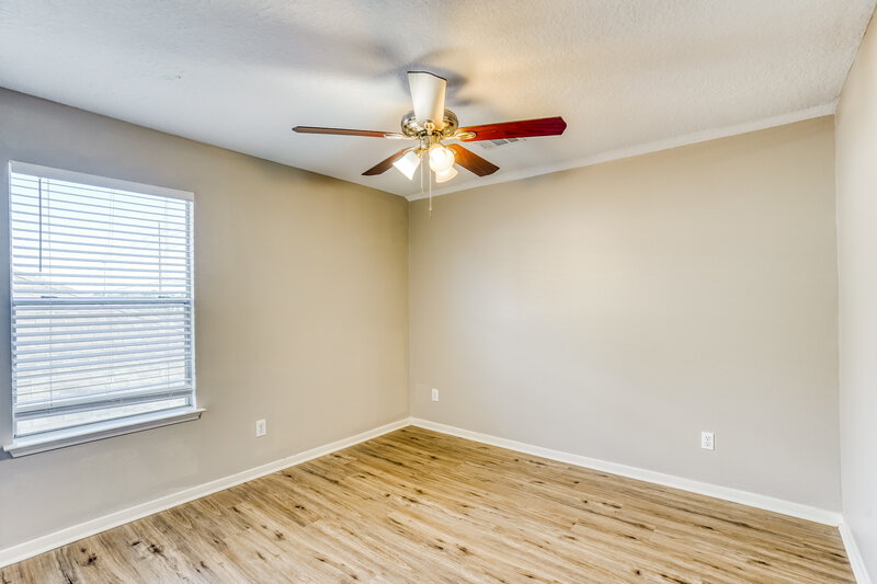 2,065/Mo, 20327 Wild Berry Dr Katy, TX 77449 Bedroom View 3