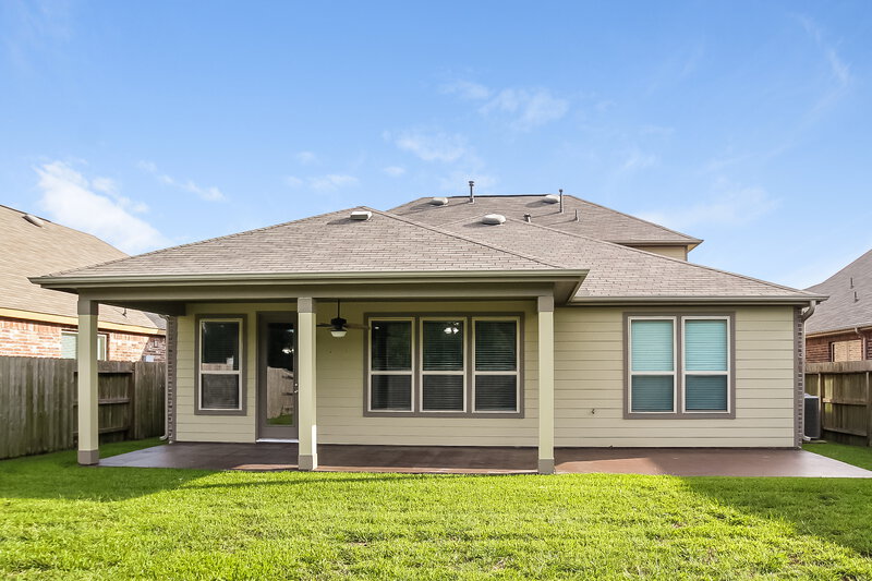 2,360/Mo, 12923 Pentland Downs St Houston, TX 77044 Rear View