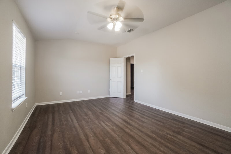2,265/Mo, 23503 Maple View Dr Spring, TX 77373 Bedroom View