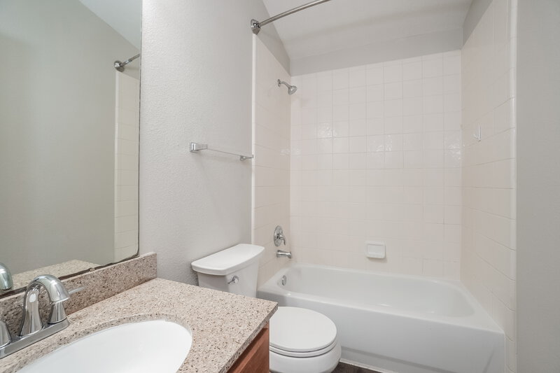 2,265/Mo, 23503 Maple View Dr Spring, TX 77373 Bathroom View 2