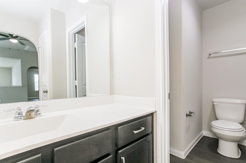 2,165/Mo, 25106 Bells Canyon Dr Porter, TX 77365 Bathroom View