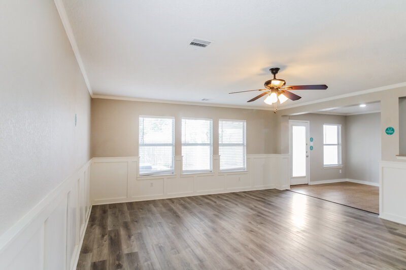 1,855/Mo, 7807 Pasture Spring Ln Cypress, TX 77433 Living Room View