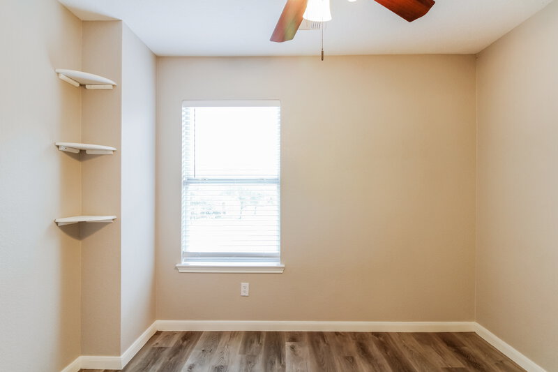 1,855/Mo, 7807 Pasture Spring Ln Cypress, TX 77433 Bedroom View