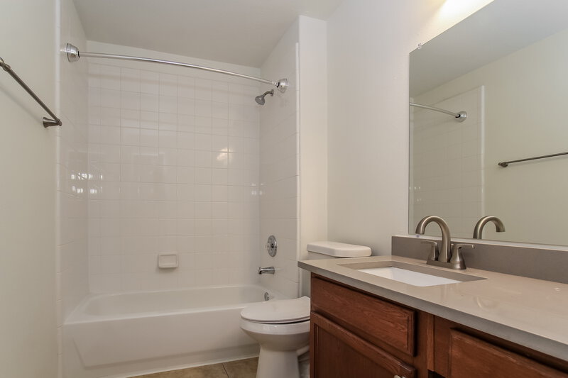 2,120/Mo, 17338 Wigeon Way Dr Humble, TX 77396 Bathroom View