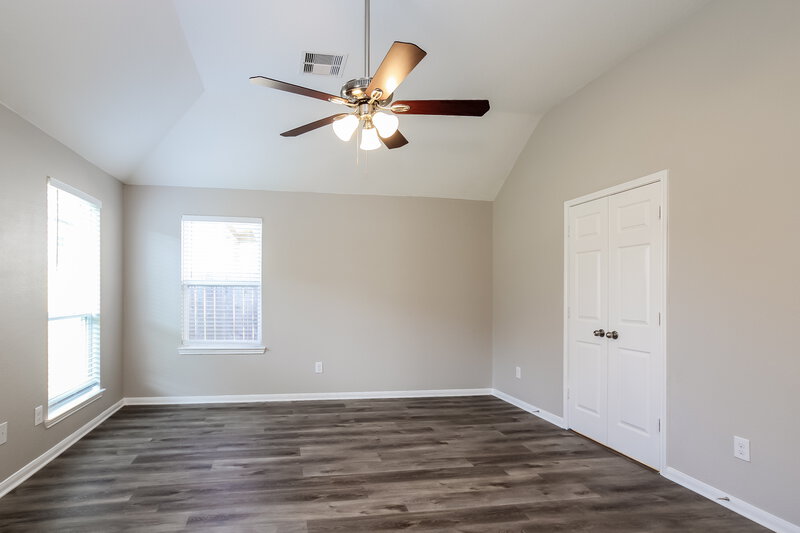 2,435/Mo, 4218 Leafy Bough Ct Humble, TX 77346 Main Bedroom View