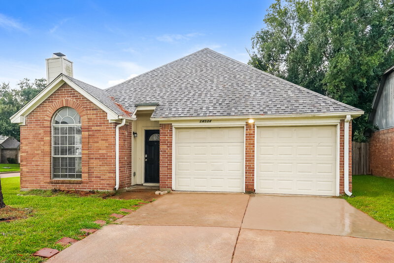 1,900/Mo, 14534 County Cress Dr Houston, TX 77047 Front View