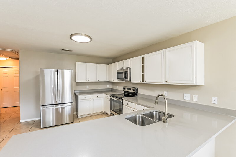 1,845/Mo, 6607 Mistflower Ln Katy, TX 77449 Kitchen View 2