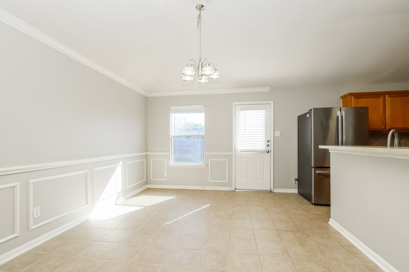 1,645/Mo, 11747 Elizabeth Ct Pinehurst, TX 77362 Dining Room View