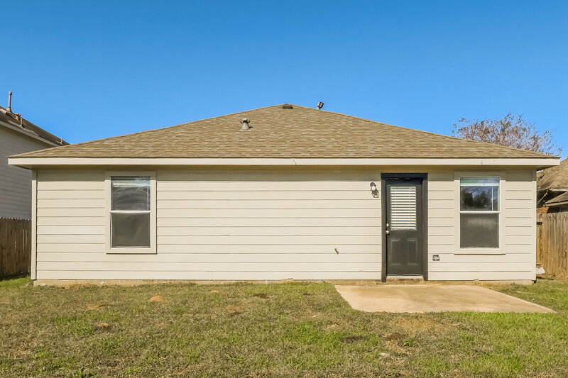 1,645/Mo, 11747 Elizabeth Ct Pinehurst, TX 77362 Rear View