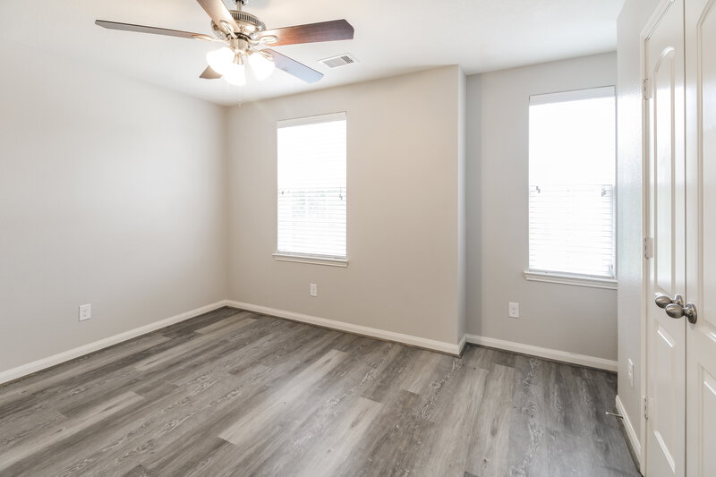 2,040/Mo, 12083 Quartersawn Ln Pinehurst, TX 77362 Misc View 11