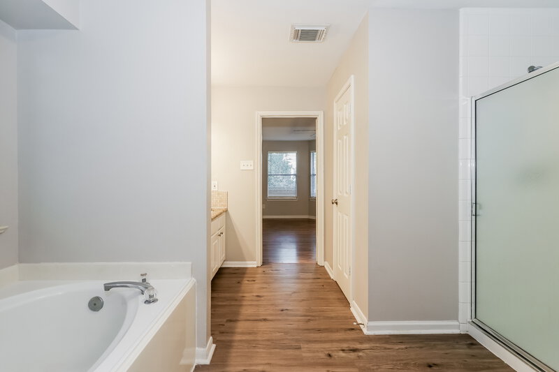 2,365/Mo, 2903 Nueces Canyon Ct Katy, TX 77450 Main Bathroom View