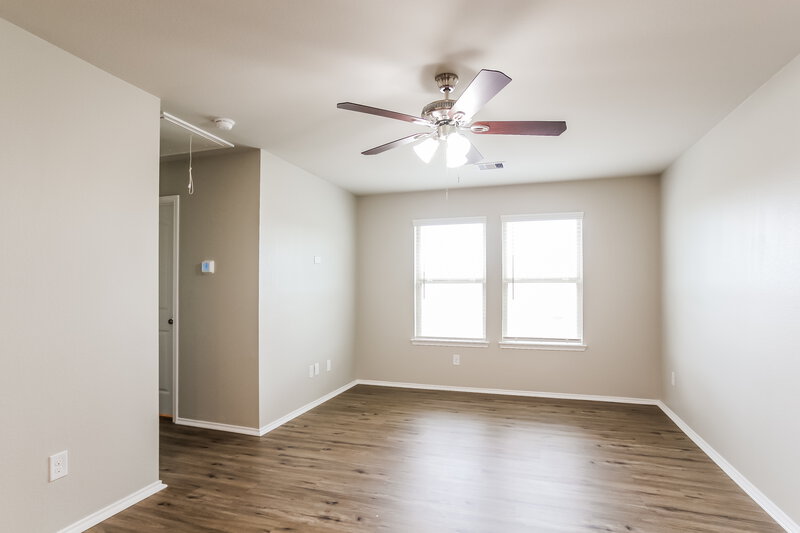 2,310/Mo, 23426 Harrow Field Ln Spring, TX 77373 Loft View