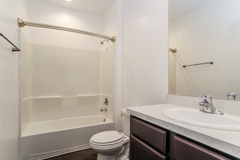 2,310/Mo, 23426 Harrow Field Ln Spring, TX 77373 Bathroom View