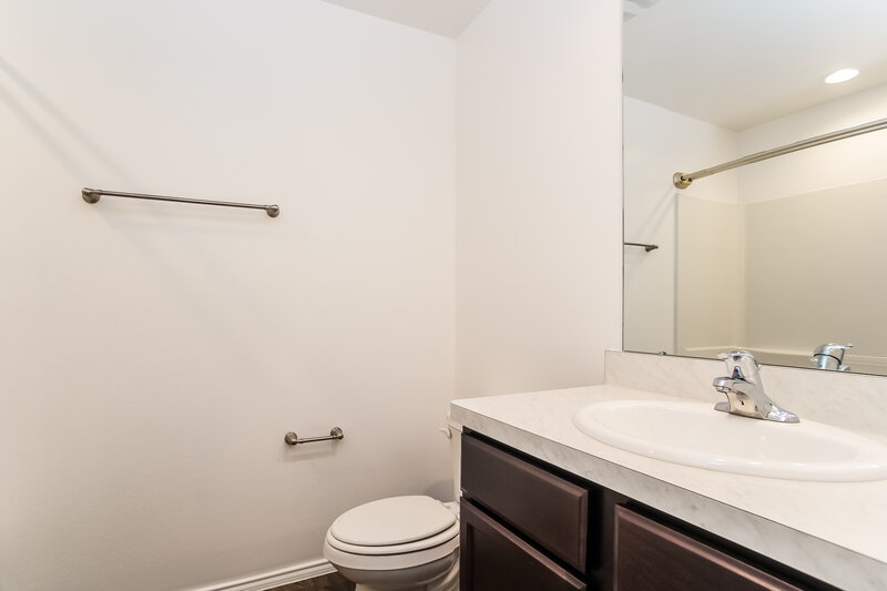 2,310/Mo, 23426 Harrow Field Ln Spring, TX 77373 Bathroom View 2