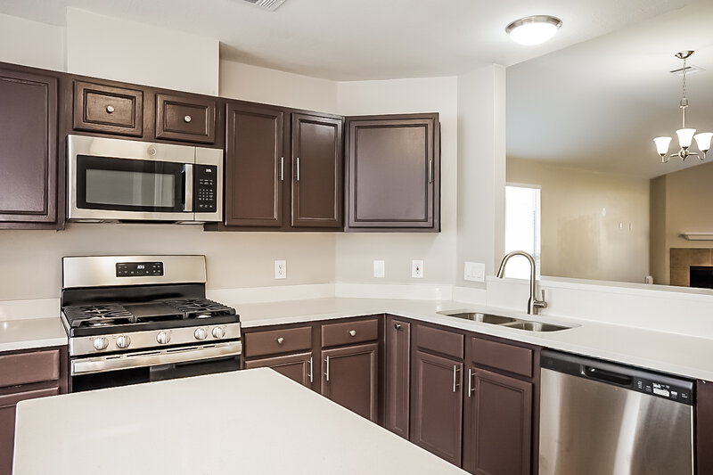 1,920/Mo, 4011 Teal Vista Ct Fresno, TX 77545 Kitchen View