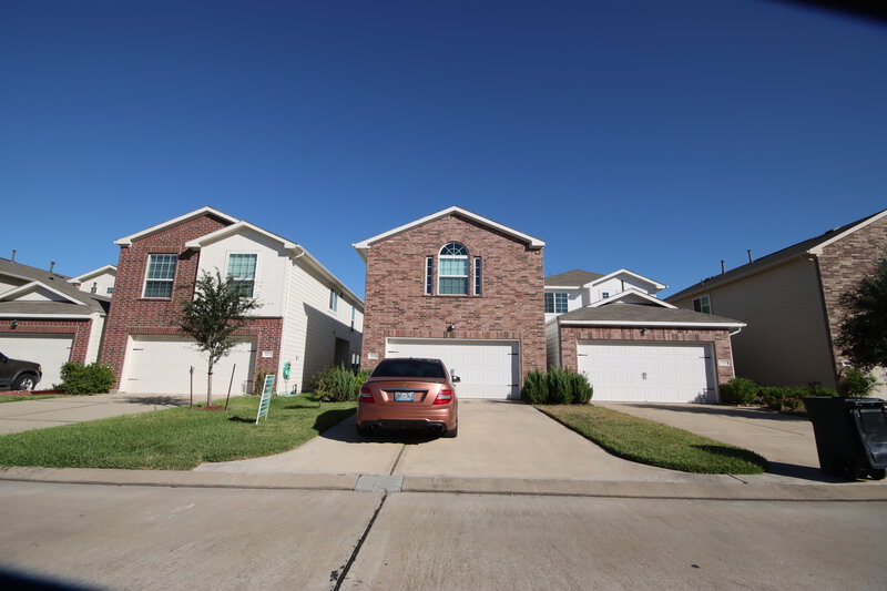 2,135/Mo, 5118 Dauntless Dr Houston, TX 77066 External View