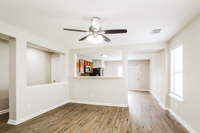 1,665/Mo, 22831 Twisting Pine Dr Spring, TX 77373 Living Room View