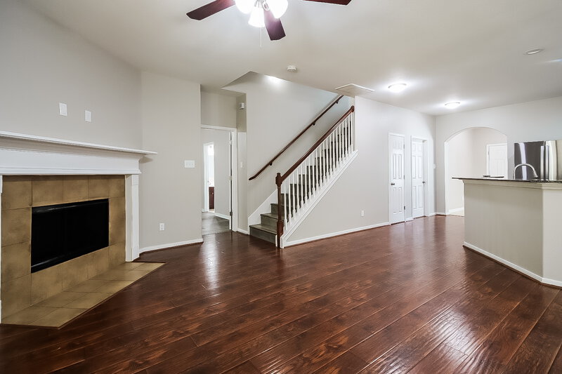 2,250/Mo, 2407 Lexington Park Dr Spring, TX 77373 Living Room View