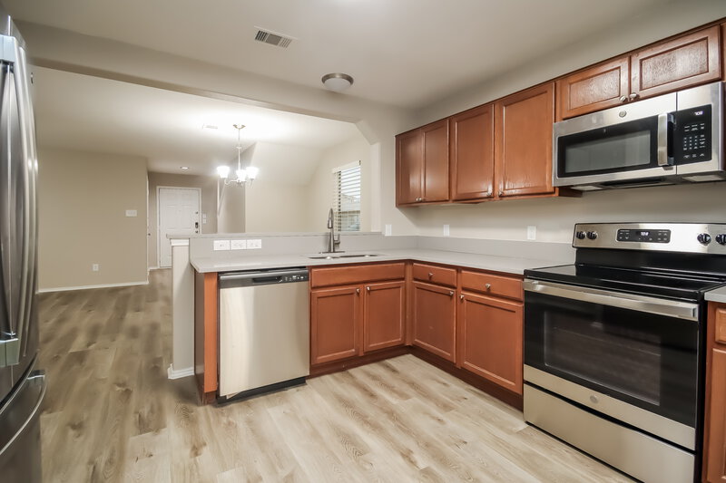 2,130/Mo, 1514 Perennial Ln Rosenberg, TX 77471 Kitchen View 3