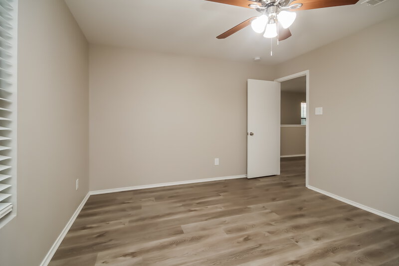 2,130/Mo, 1514 Perennial Ln Rosenberg, TX 77471 Bedroom View 2
