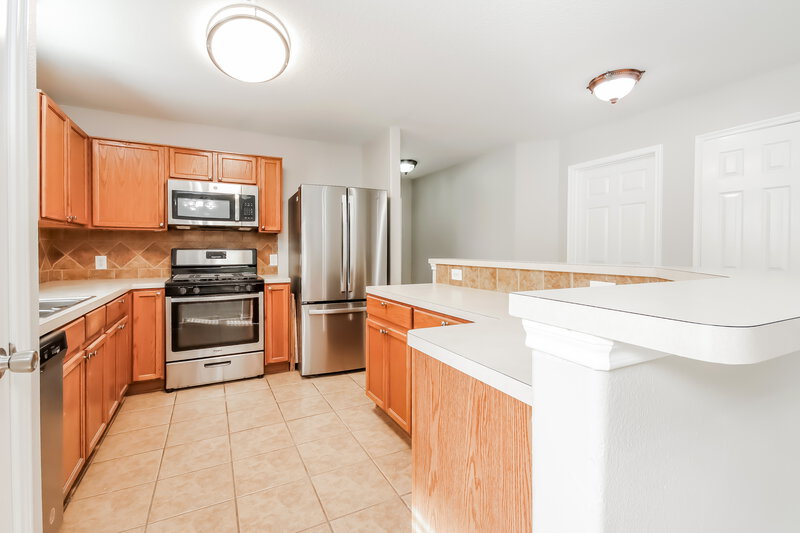 2,605/Mo, 2730 Woodspring Forest Dr Kingwood, TX 77345 Kitchen View