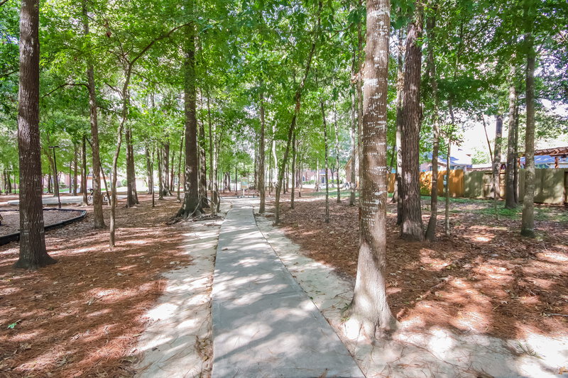 2,605/Mo, 2730 Woodspring Forest Dr Kingwood, TX 77345 Amenity View 3