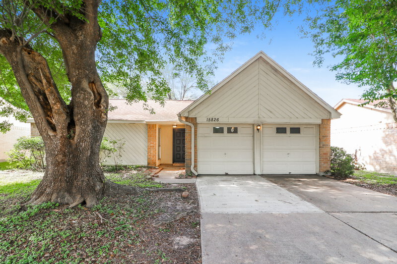 1,570/Mo, 15826 Beechnut St Houston, TX 77083 External View