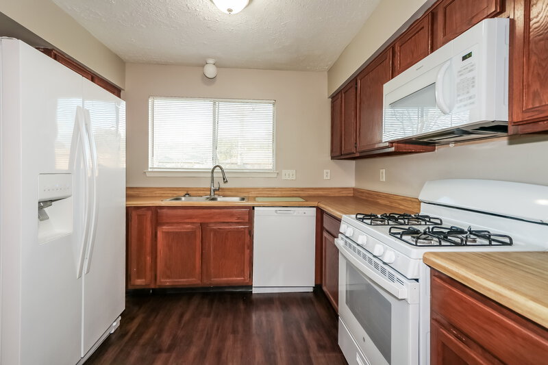 1,705/Mo, 15826 Beechnut St Houston, TX 77083 Misc View 5