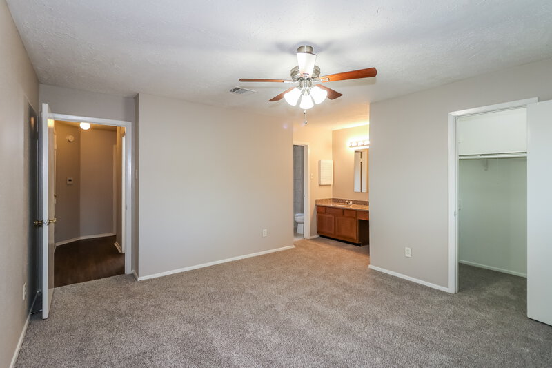 1,705/Mo, 15826 Beechnut St Houston, TX 77083 Misc View 8