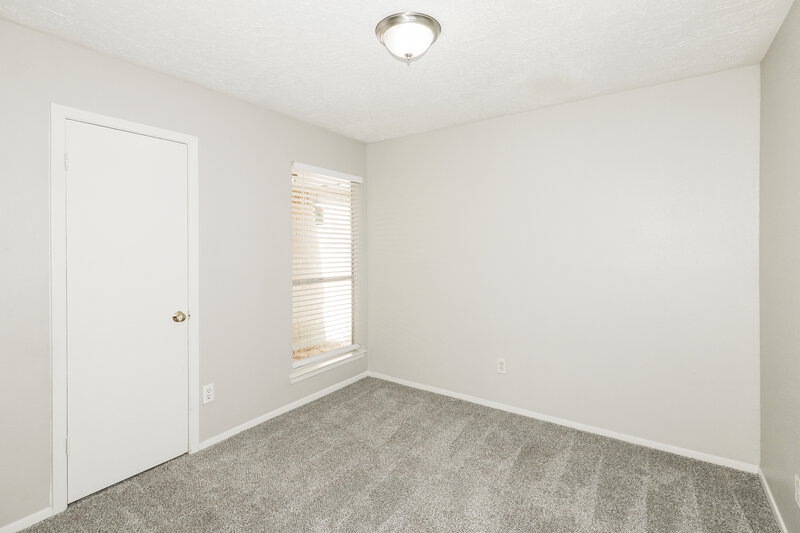 1,570/Mo, 15826 Beechnut St Houston, TX 77083 Bedroom View